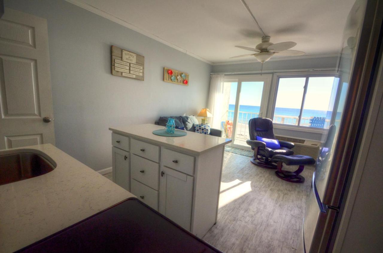 Sea Glass Apartment *
